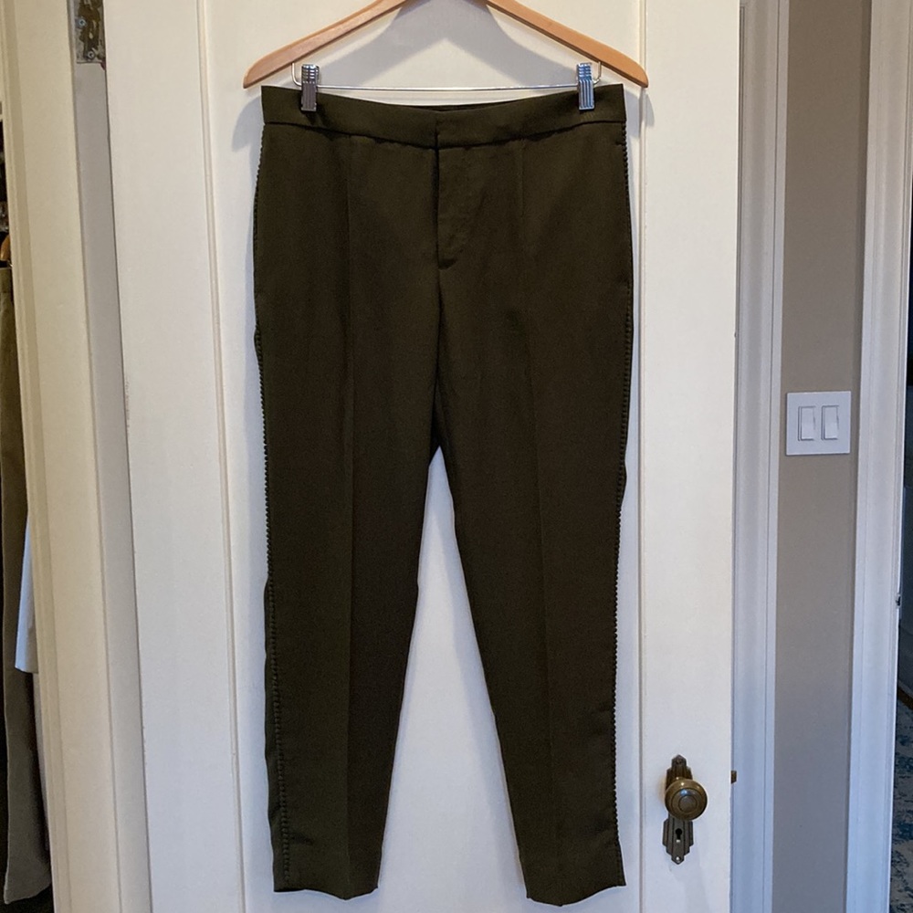 Banana Republic Avery ankle length pants 4 Olive Green polyester